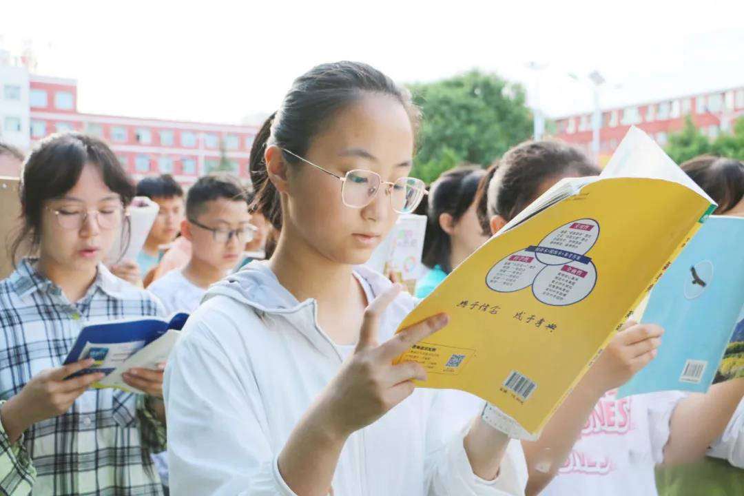 长沙湘军高级中学复读教室 岳阳中考复读中学？长沙复读中学需注意哪些？