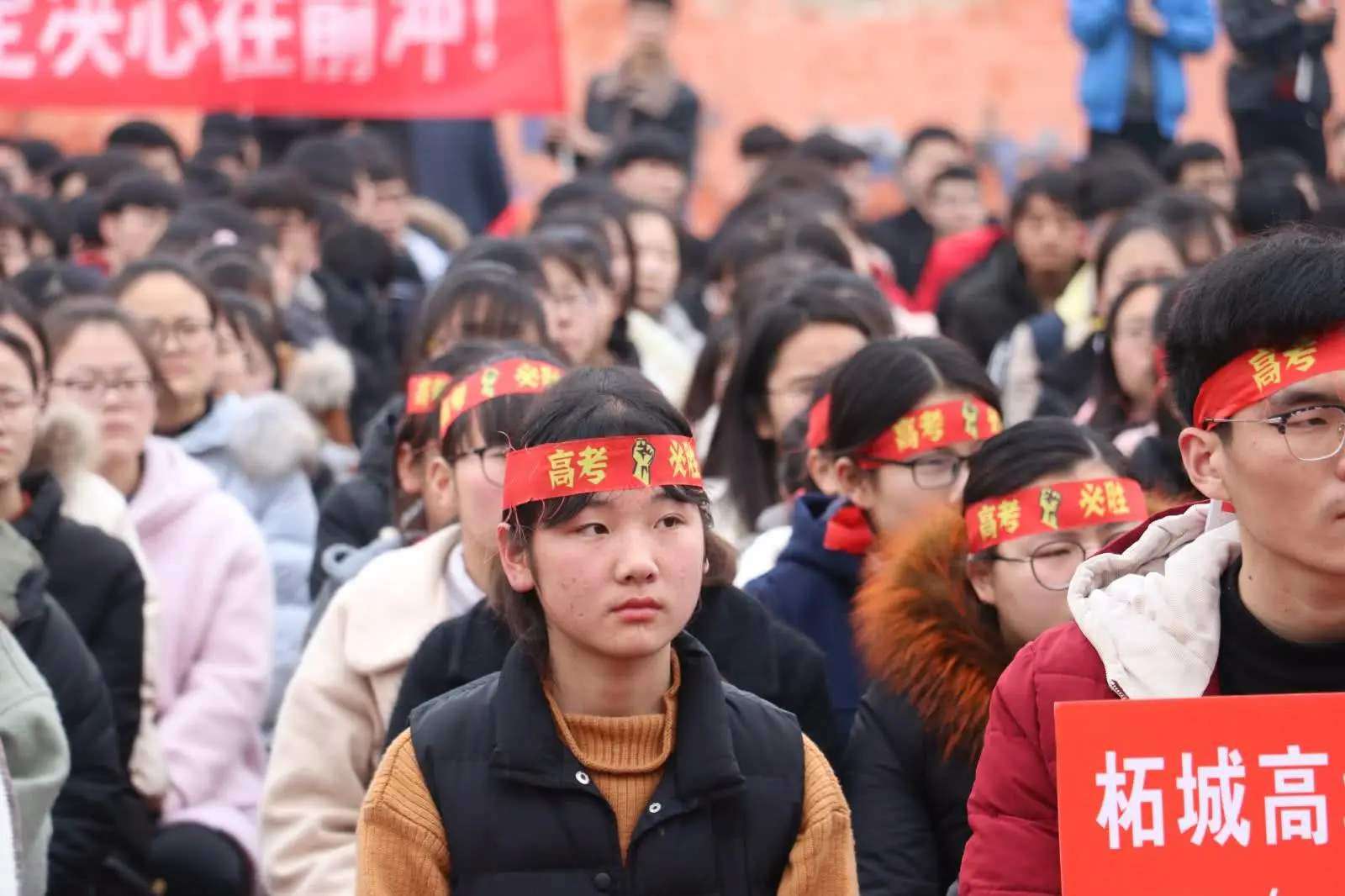 湘军高级中学复读部怎么样 高考成绩不好想复读，本地没有好学校，教你选择好的中考复读中学