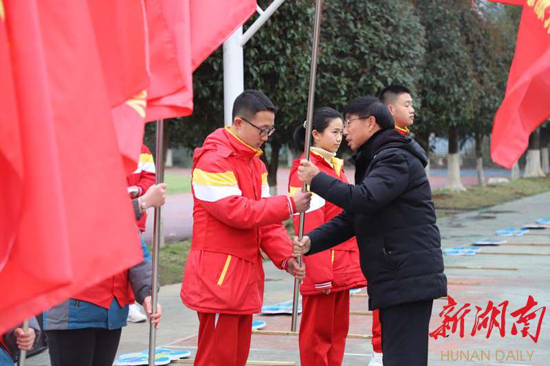 长沙市望城区金海学校：学子奋进新时代，雷锋精神展风采